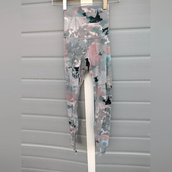 Lululemon Align High Rise Ankle Legging 28” Sz 0 Untamed Nature Multi Women's - Picture 1 of 6